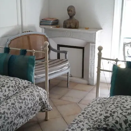 Bed and breakfast Chambres A Louer Niza