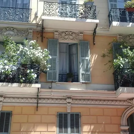 Chambres A Louer Bed and breakfast Niza
